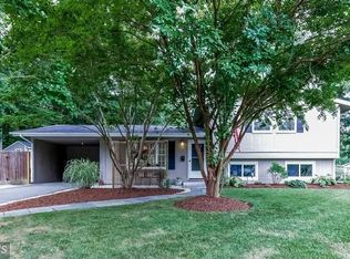 2107 Shenandoah Rd, Alexandria, VA 22308