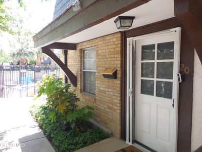350 Thunderbird Dr APT 20, El Paso, TX, 79912