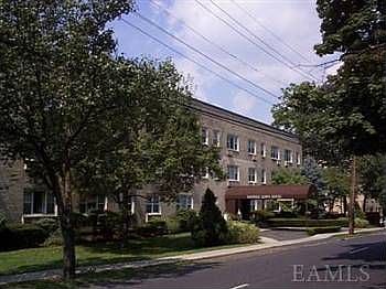 1st image of 445 Broadway APT 3CC