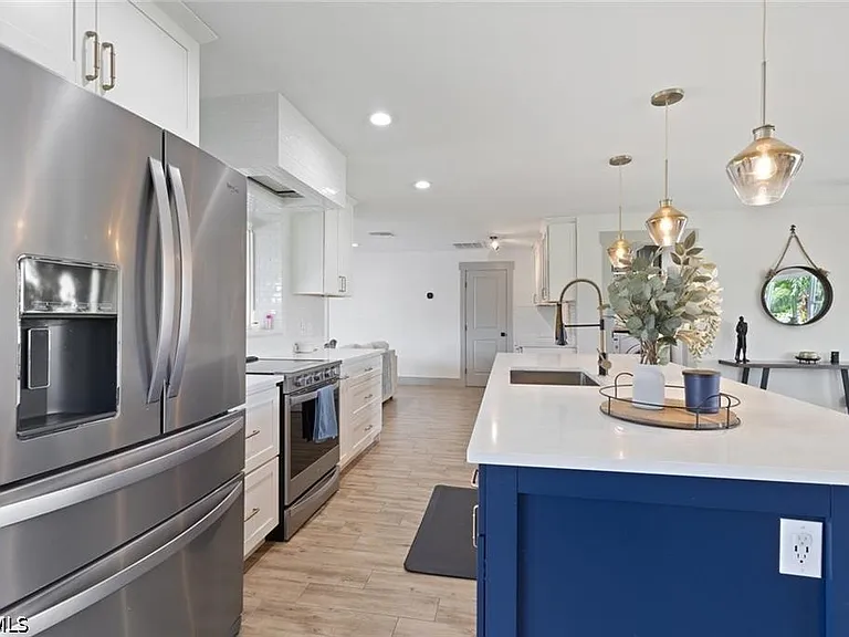 2232 SE 27th St — Photo 29