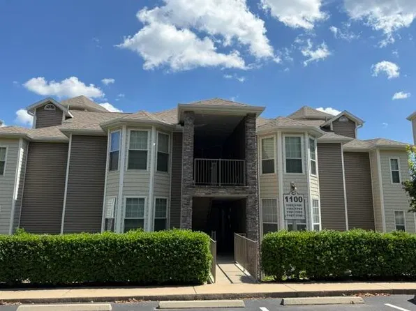 1104 Rocky Shore Terrace #4 BLDG 1100, Kimberling City, MO 65686