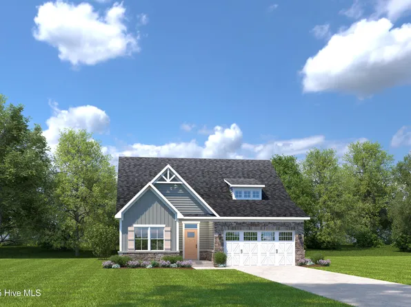 1238 Middle Crest Drive NE, Bolivia, NC 28422