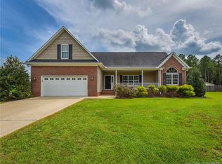 1520 Gray Hill Ct, Hope Mills, NC 28348