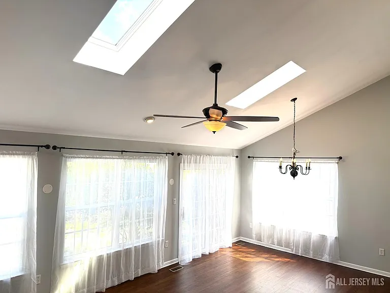 25 Canal View Dr — Photo 14