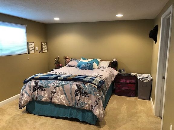 3rd image of 3419 D Ave
