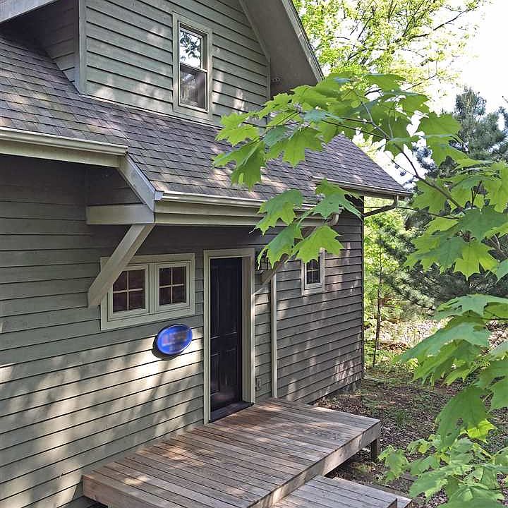 1st image of S748 W Redstone Dr