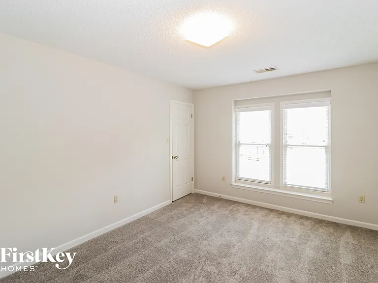 8897 Walnut Ridge Loop — Photo 13