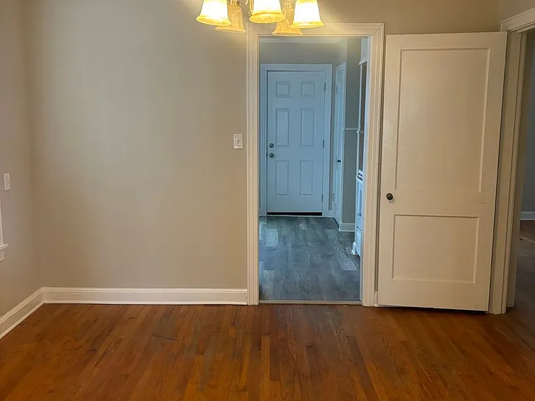 3827 Maryland Ave — Photo 7