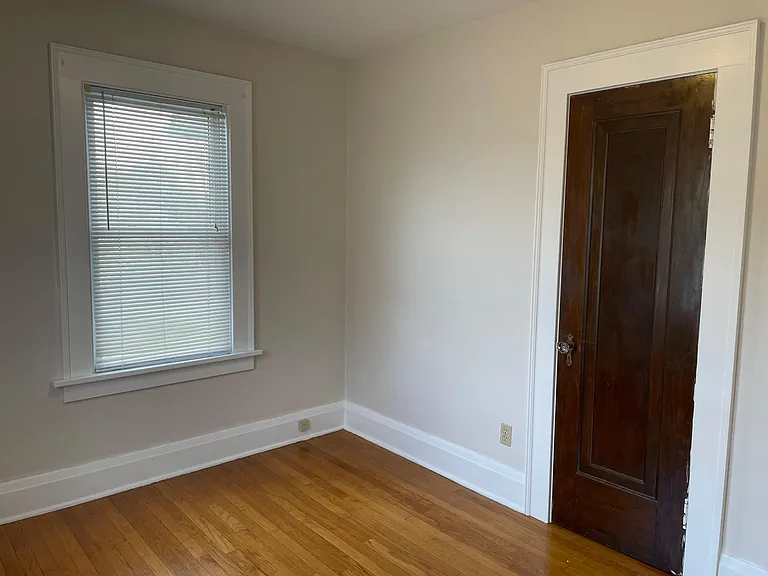 353 Forest Hill Dr — Photo 15