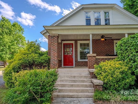 5th image of 312 Gold Hill Ave