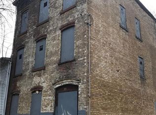 203 Washington St, Newburgh, NY 12550
