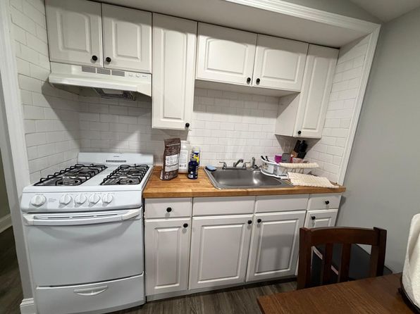 (undisclosed Address)