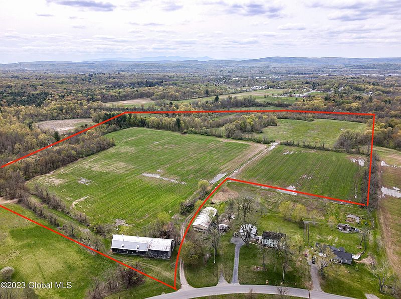 2nd image of 292 Clapper Road