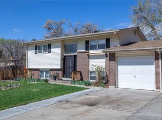 1087 S Owens Ct, Lakewood, CO 80226