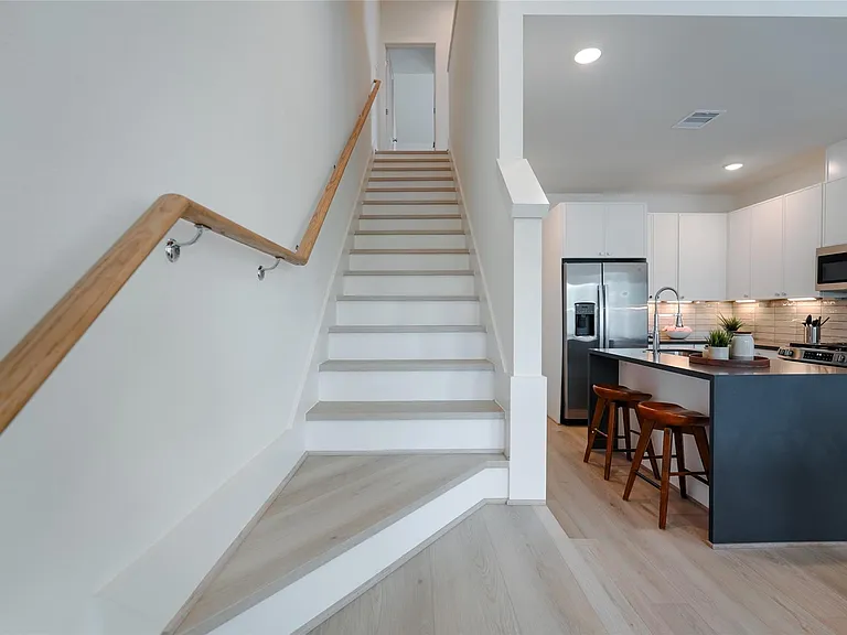862 Paul Quinn St #B — Photo 17