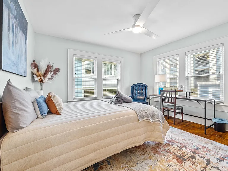 1146 Wade St NE — Photo 16