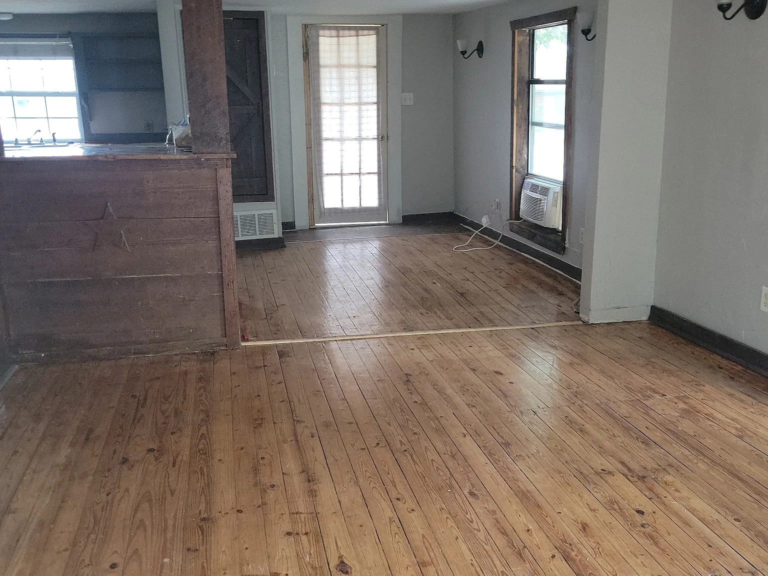 2 bed, 900 sqft, $1,199 — Photo 4