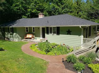 2185 E Hamton Rd, Binghamton, NY 13903