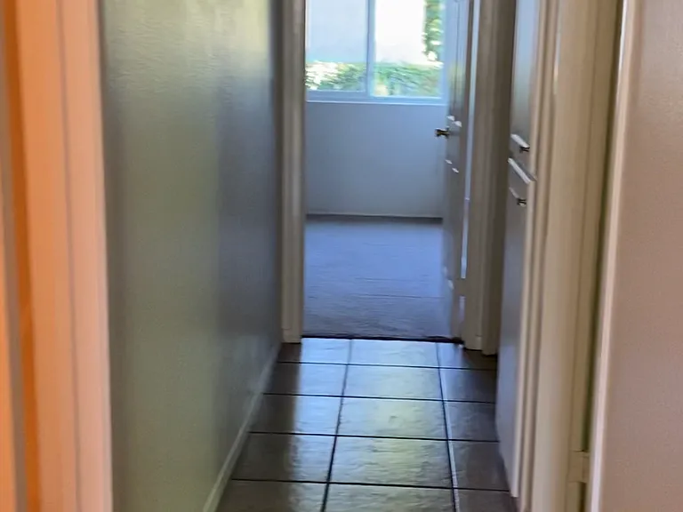 7878 Camino Glorita — Photo 4