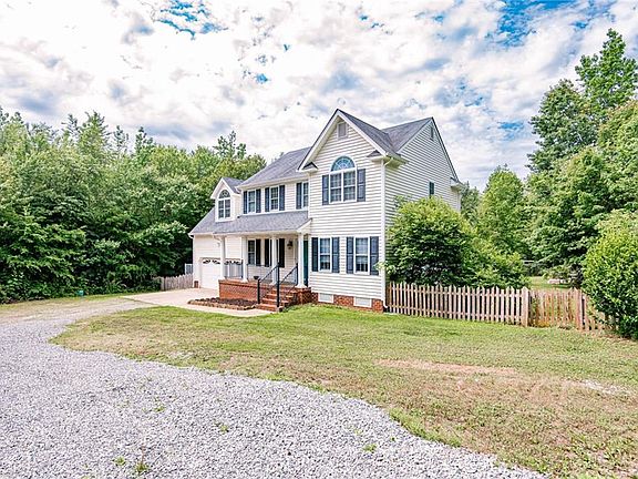 2nd image of 371 Castle Park Ln