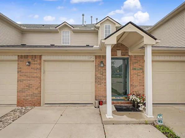 45741 Cagney Dr, Macomb, MI 48044
