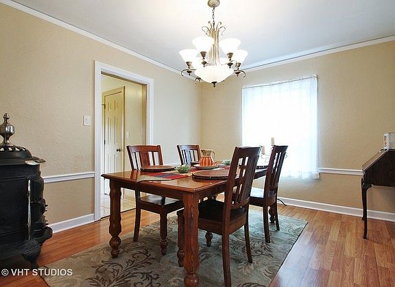 4th image of 6237 N Leona Ave