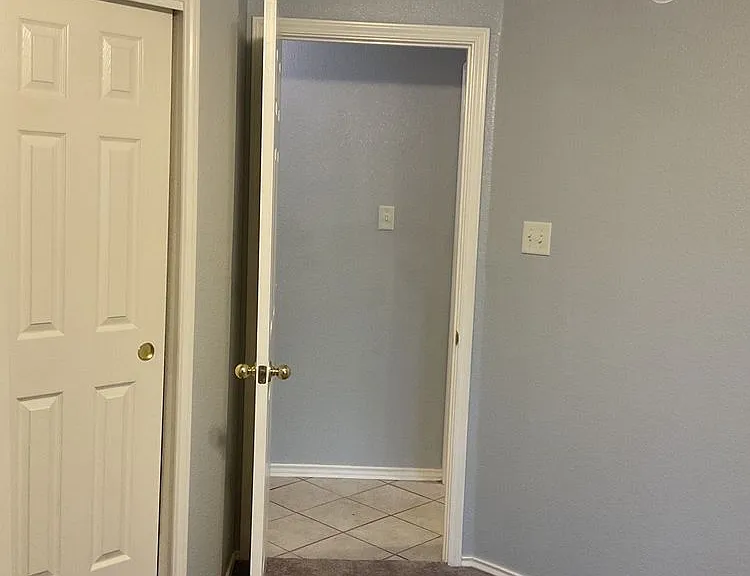 4507 Twin Oaks Cir — Photo 21