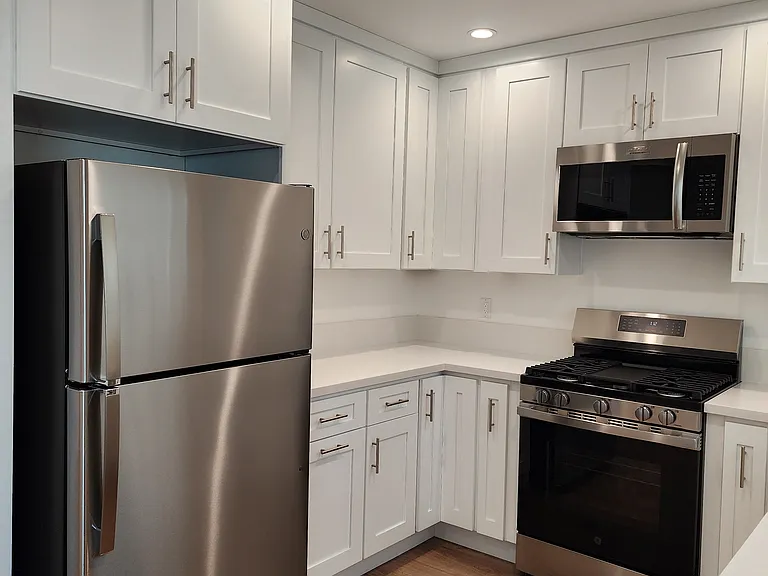 438 Ivy St #B — Photo 4