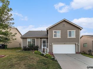 6620 N 149th Ave, Omaha, NE 68116