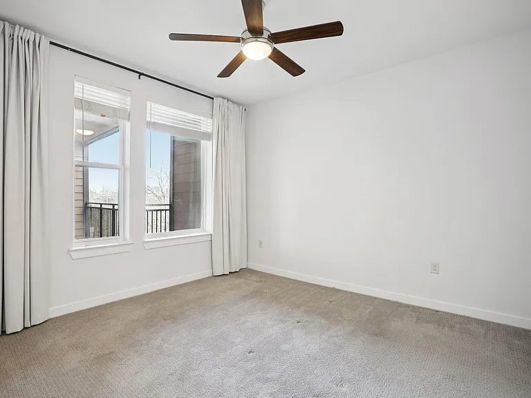 1900 Barton Springs Rd #5031 — Photo 22
