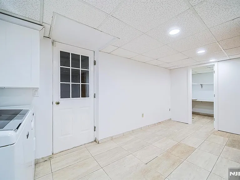 18 Lakeview Ave #181 — Photo 15