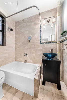 Sold by Sotheby's International Realty | media 4