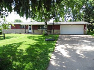 726 Spruce St, Hustisford, WI 53034