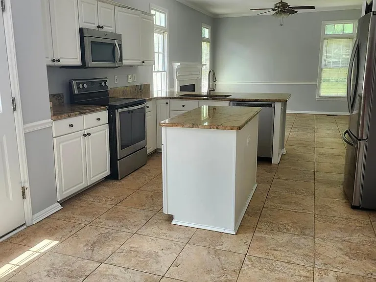 110 Noritake Dr — Photo 6