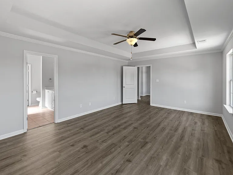 609 Brighton Cir — Photo 15