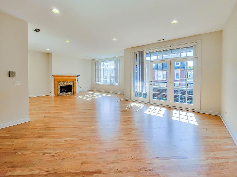 1st image of 1438 W Belmont Ave #3F