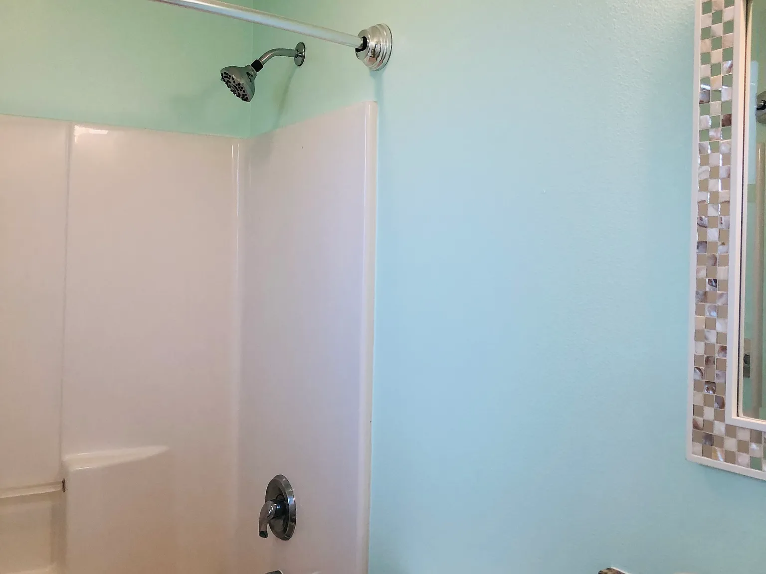 3 bed, 1341 sqft, $2,500 — Photo 4
