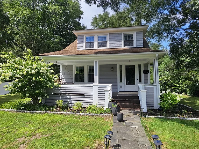 188 Plainville Ave — Photo 25