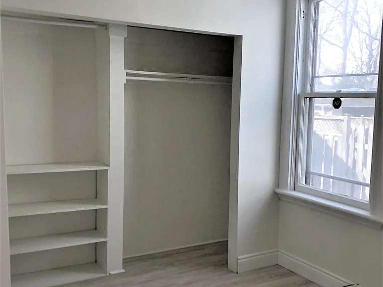 5 Renwick Ave #3 — Photo 34