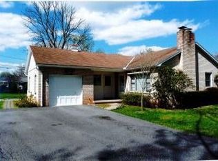 55 Silver Spring Rd, Landisville, PA 17538