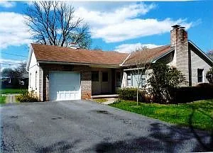 55 Silver Spring Rd photo 1