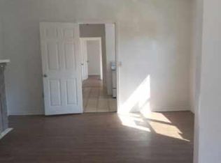 916 W Camphor St #B, Avon Park, FL 33825
