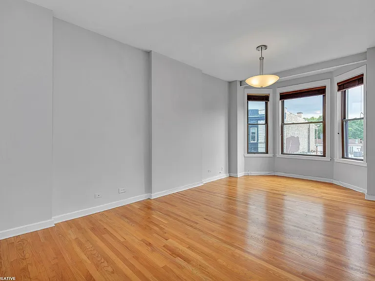 2769 N Lincoln Ave #1 — Photo 3