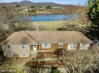 9440 Crest Hill Rd, Marshall, VA 20115