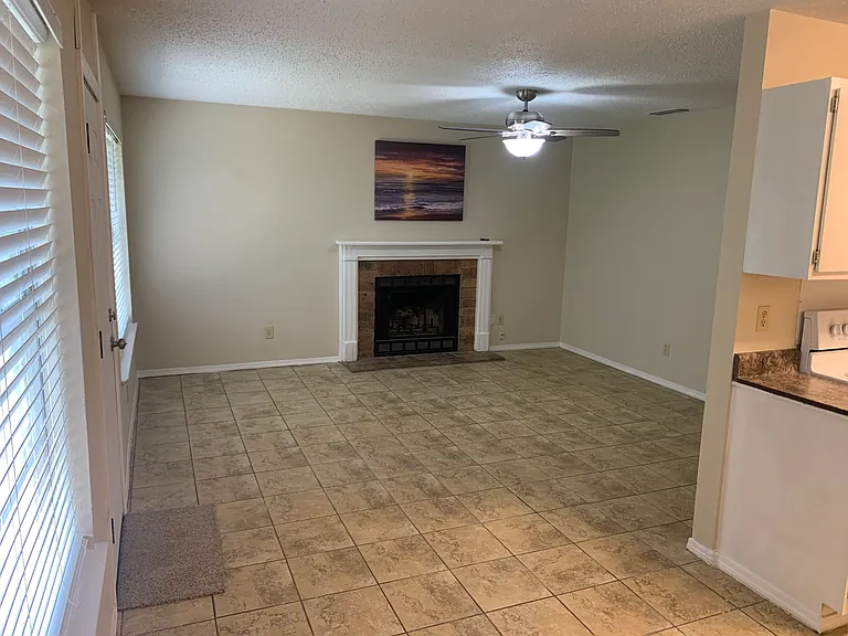 Shadow Wood Dr — Photo 10