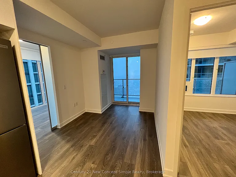 195 Redpath Ave #3512 — Photo 3