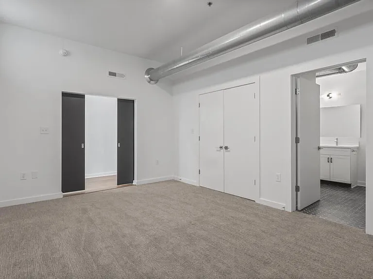 17th Street Lofts — Photo 20
