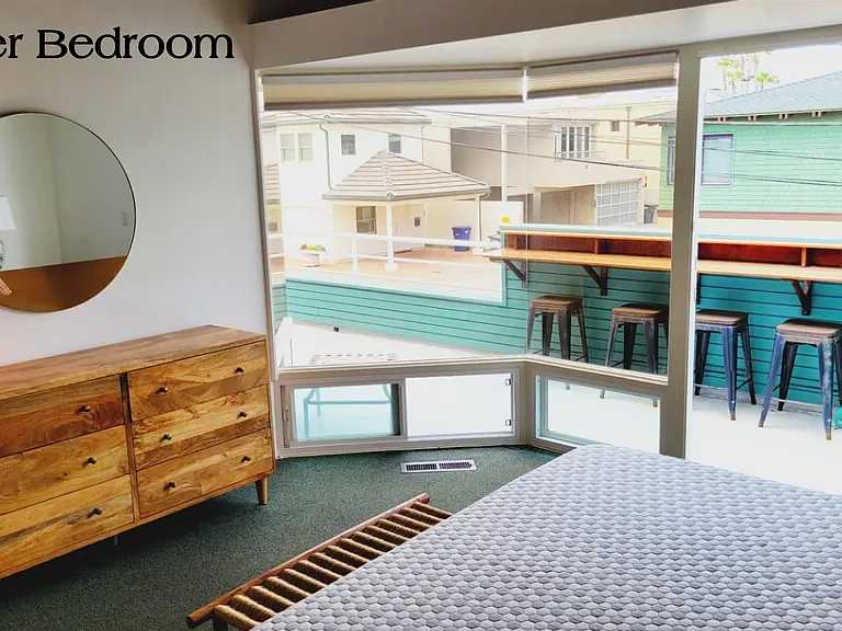 2525 Ocean Front — Photo 12