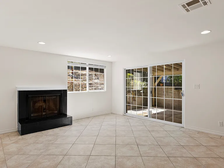 22364 Cass Ave — Photo 10