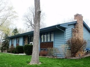 3580 Frederick St, Wayzata, MN 55391